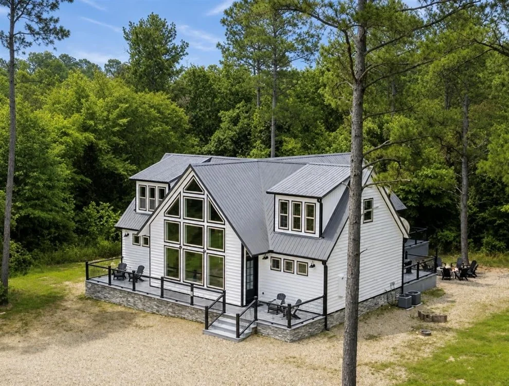 Unit for sale at 370 OAK STONE Lane, Broken Bow, OK 74728