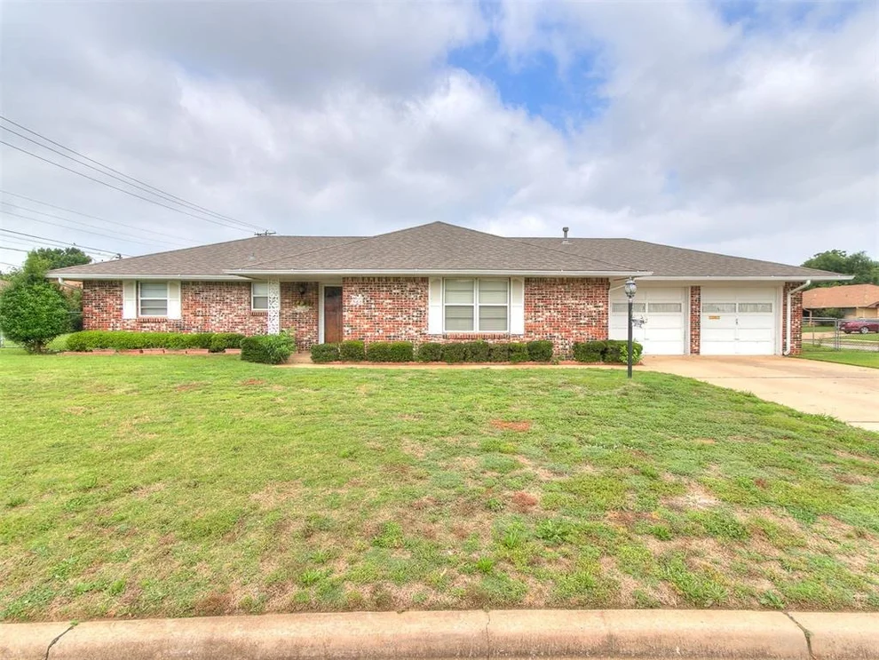 Unit for sale at 6701 S Indiana Avenue, Oklahoma City, OK 73159