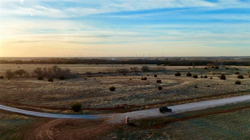 Unit for sale at 30344 Cashion Acres Road, Cashion, OK 73016