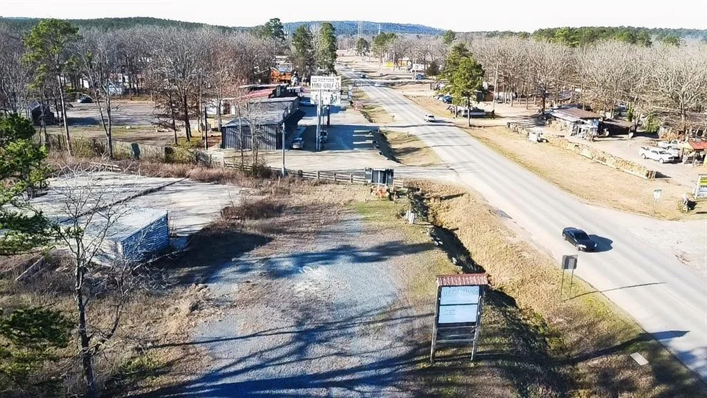 Unit for sale at 539 Pinyon Road, Broken Bow, OK 74728