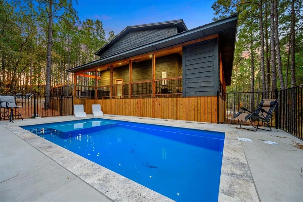 Unit for sale at 240 Bear Hickory Trail, Broken Bow, OK 74728