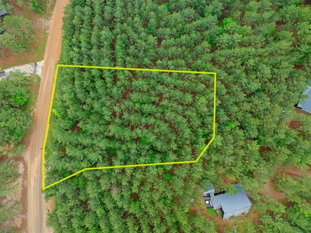 Unit for sale at 605 Track 2 Camp Ranch Road, Broken Bow, OK 74728