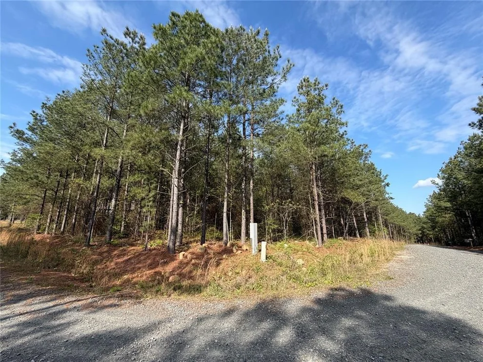 Unit for sale at 51 Aged Acacia Trail, Broken Bow, OK 74728