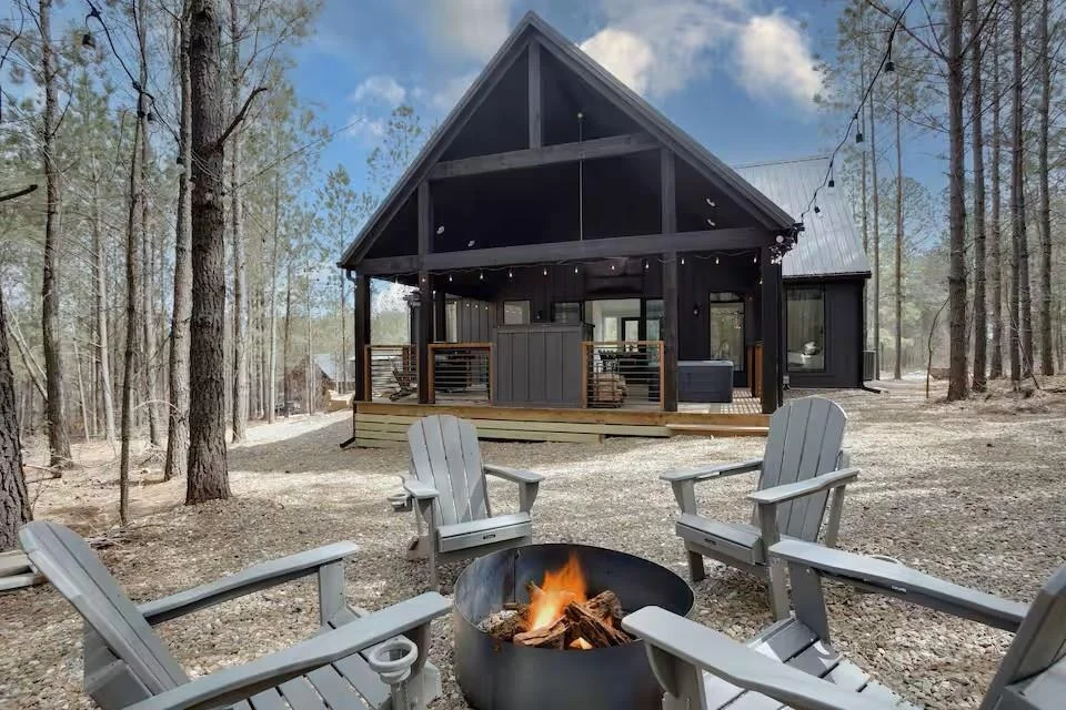 Unit for sale at 1115 Sugarberry Trail, Broken Bow, OK 74728