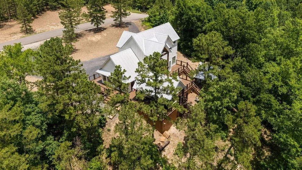 Unit for sale at 1408 N Lukfata Trail, Broken Bow, OK 74728