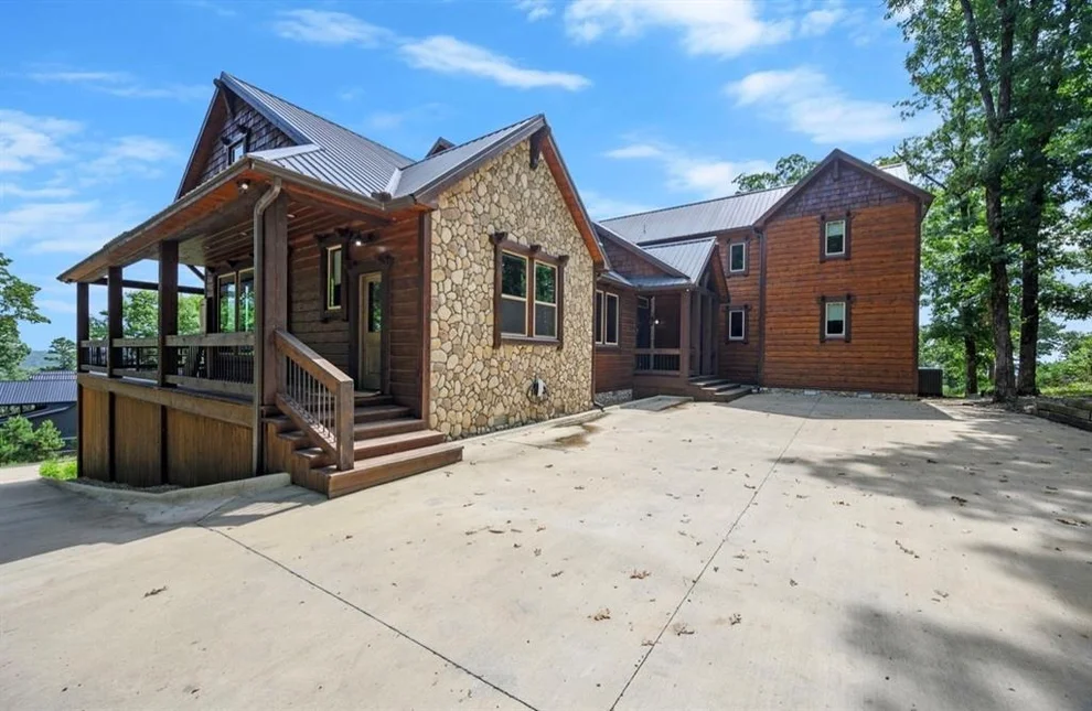 Unit for sale at 670 MOONSHINER SPRINGS Trail, Broken Bow, OK 74728