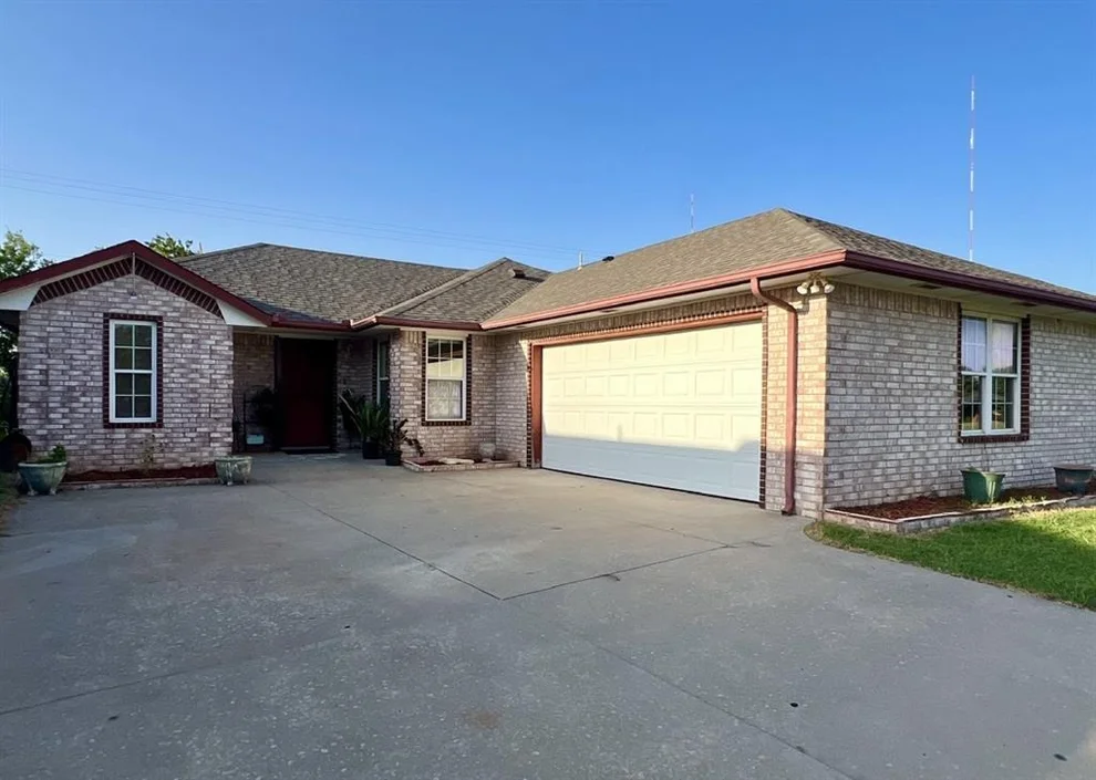Unit for sale at 717 NE 85th Street, Oklahoma City, OK 73114