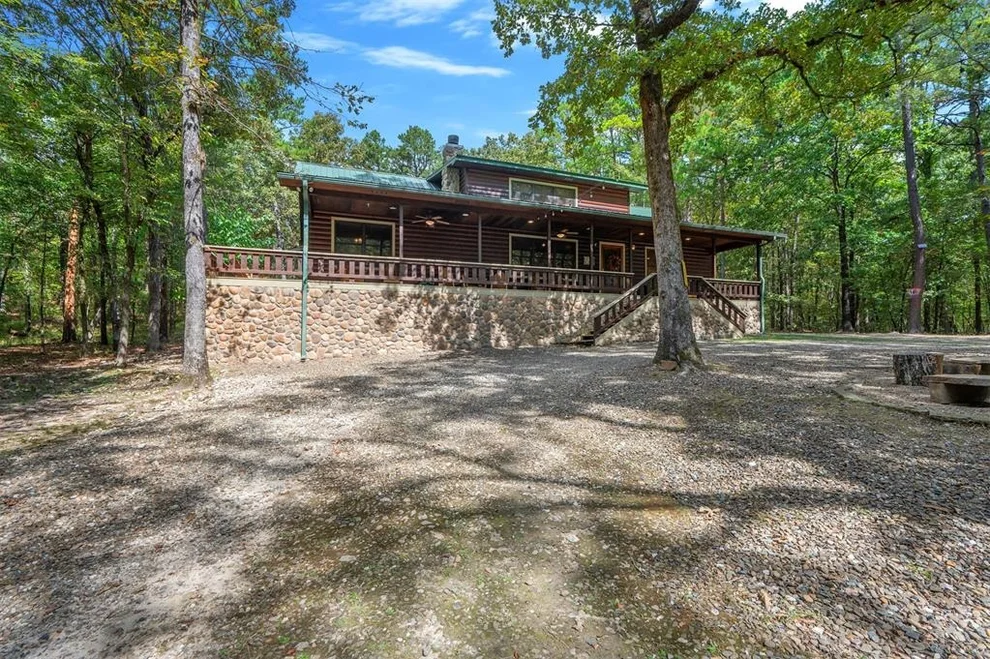 Unit for sale at 117 Jetty Lane Lane, Broken Bow, OK 74728