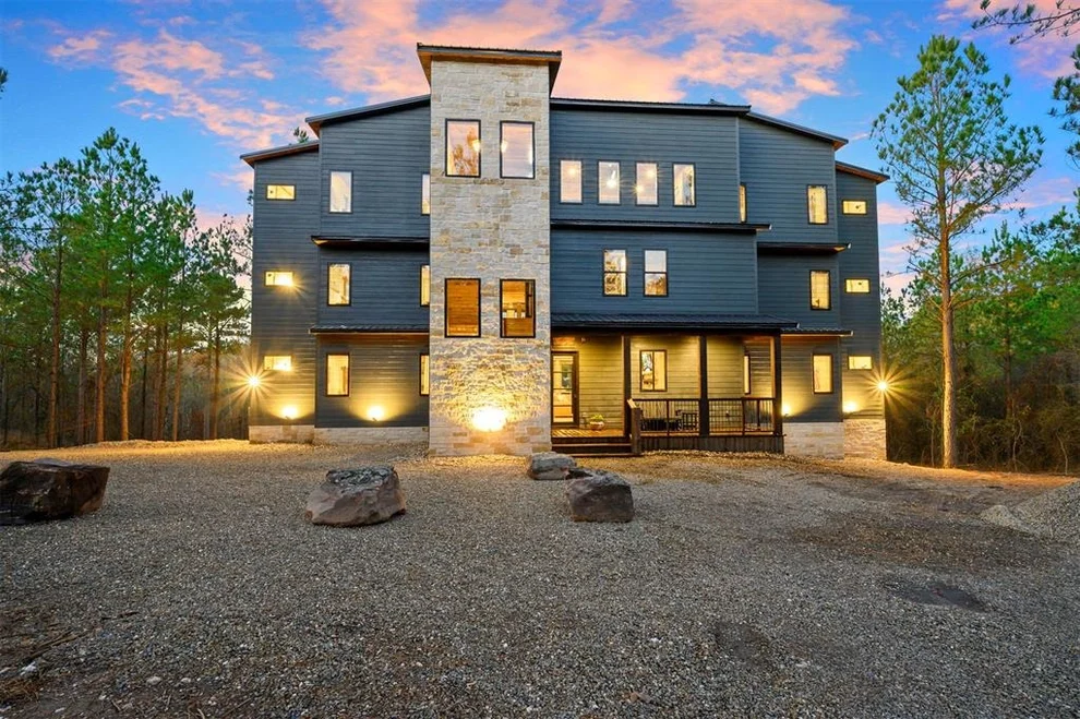 Unit for sale at 49 North Cut Court, Broken Bow, OK 74728