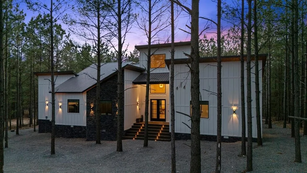 Unit for sale at 136 Hochapine Trail, Broken Bow, OK 74728