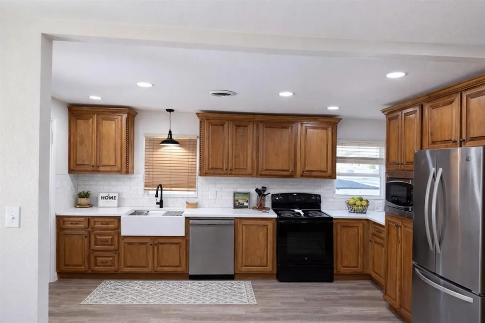 Unit for sale at 200 E Coe Drive, Oklahoma City, OK 73110