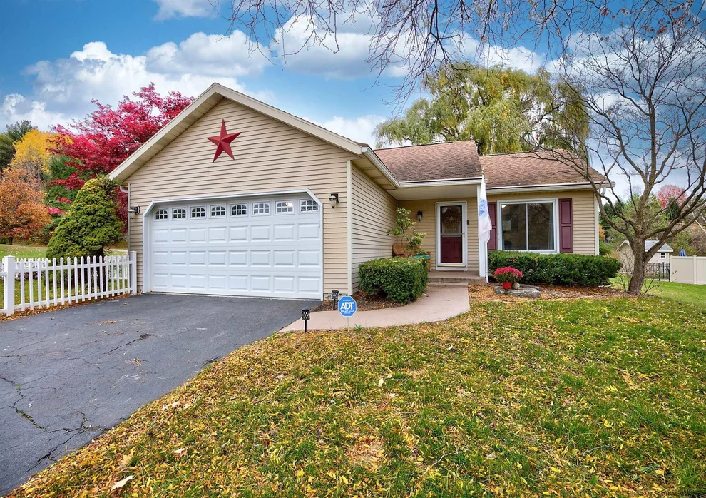 Unit for sale at 2 KIMBERLY Court, Clifton Park, NY 12065