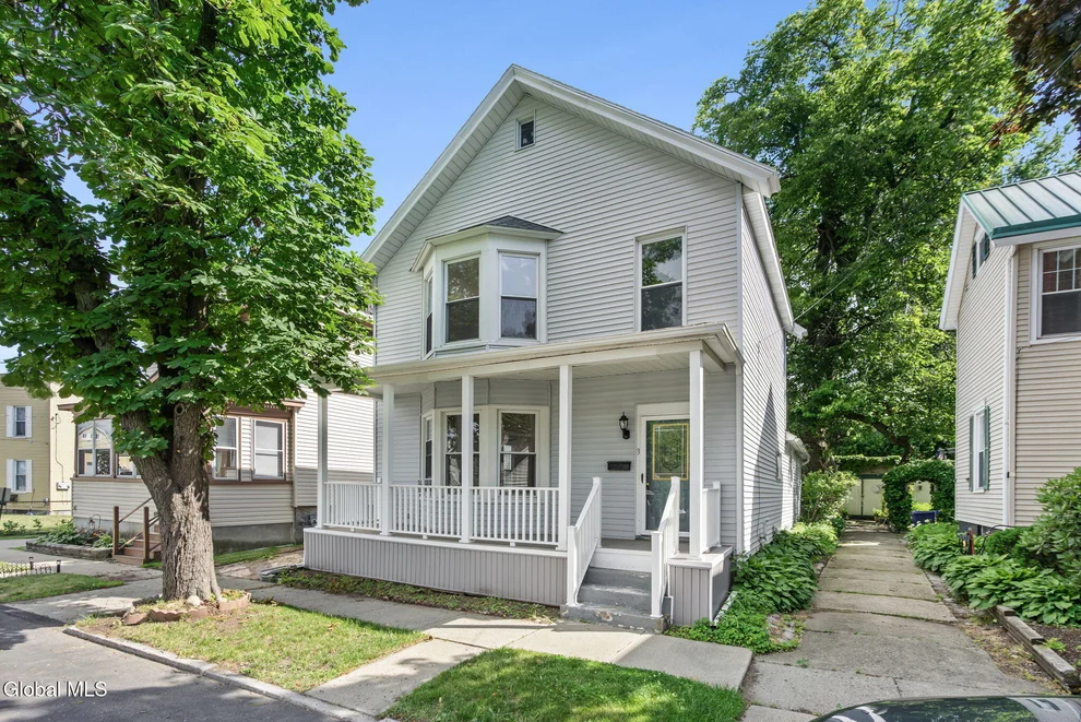 Unit for sale at 3 Ball Place, Watervliet, NY 12189