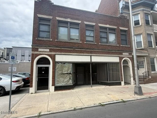 Unit for sale at 170 Lafayette Street, Schenectady, NY 12305