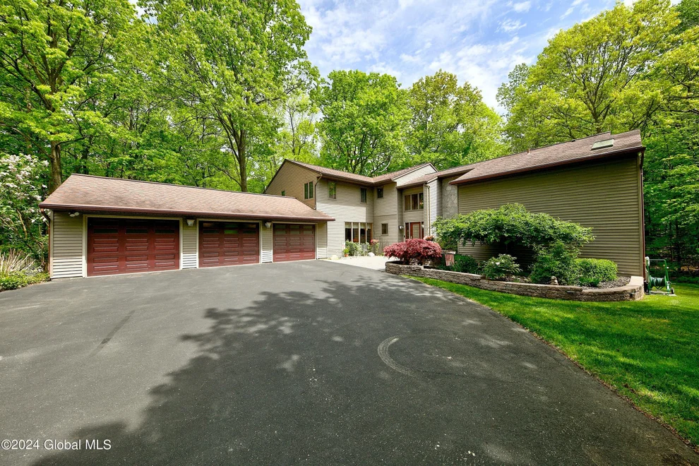 Unit for sale at 41 Schermerhorn Road, Cohoes, NY 12047
