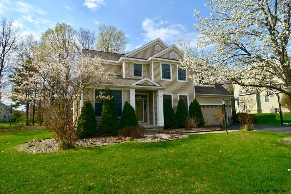 Unit for sale at 32 STERLING HEIGHTS Drive, Clifton Park, NY 12065