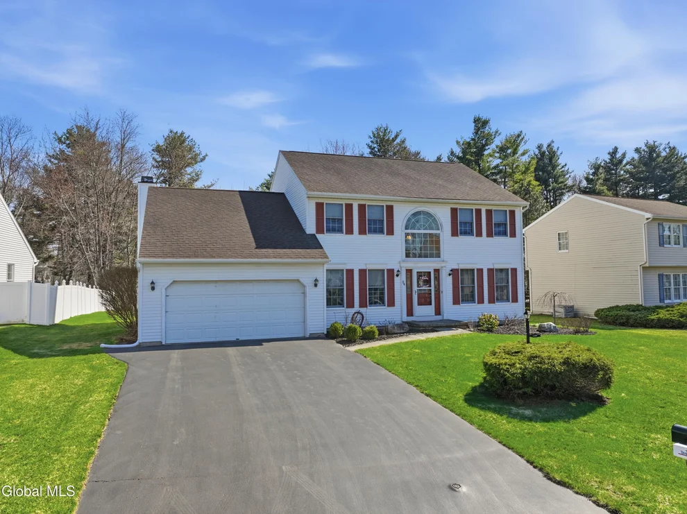 Unit for sale at 24 Squire Road, Colonie, NY 12304