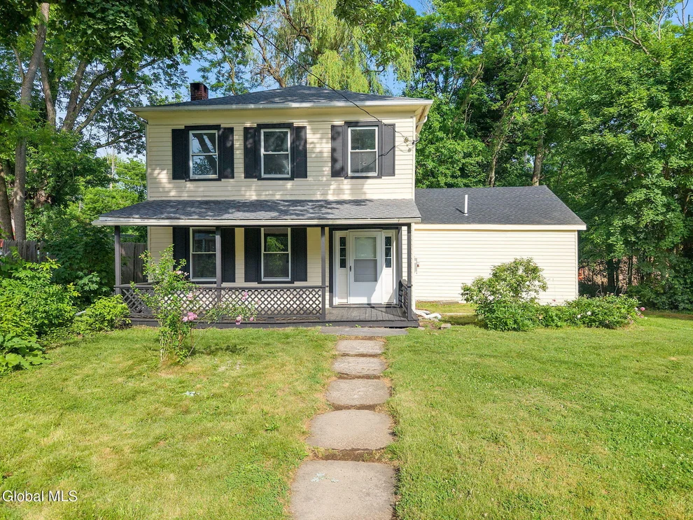 Unit for sale at 11 Whitbeck Street, Coxsackie, NY 12051