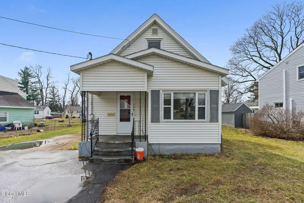 Unit for sale at 246 E Campbell Road, Rotterdam, NY 12303