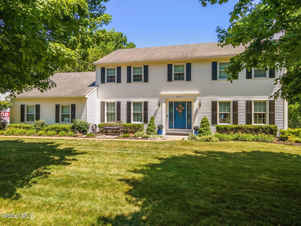 Unit for sale at 607 Salvia Lane, Guilderland, NY 12303