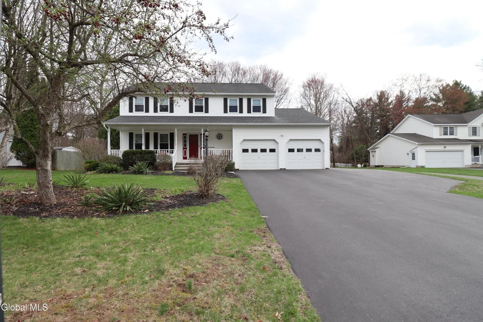 Unit for sale at 6967 Suzanne Court, Guilderland, NY 12303