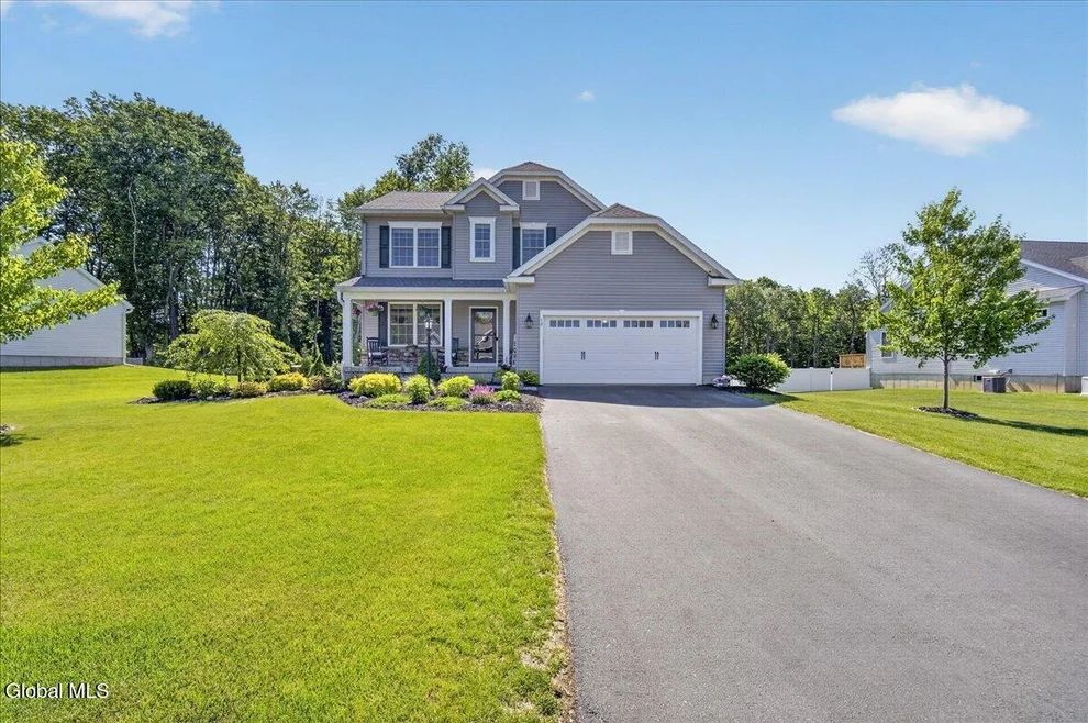 Unit for sale at 13 Summerhill Drive, Ballston, NY 12027