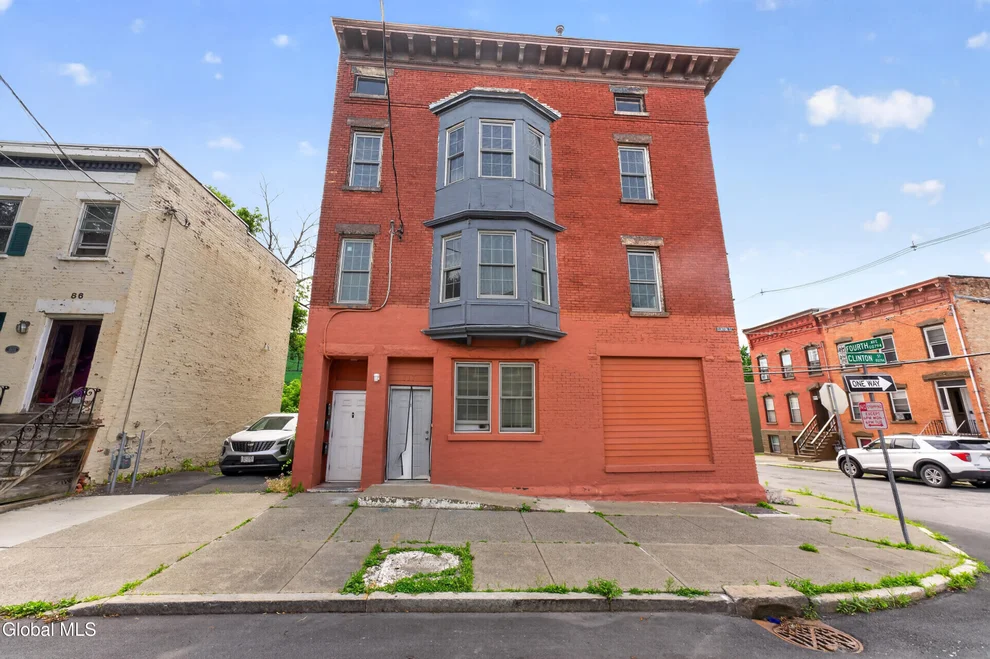 Unit for sale at 117 4th Avenue, Albany, NY 12202