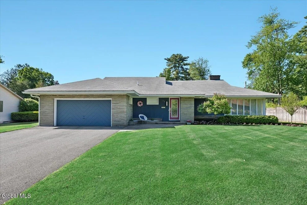 Unit for sale at 75 Fort Amherst Road, Glens Falls, NY 12801