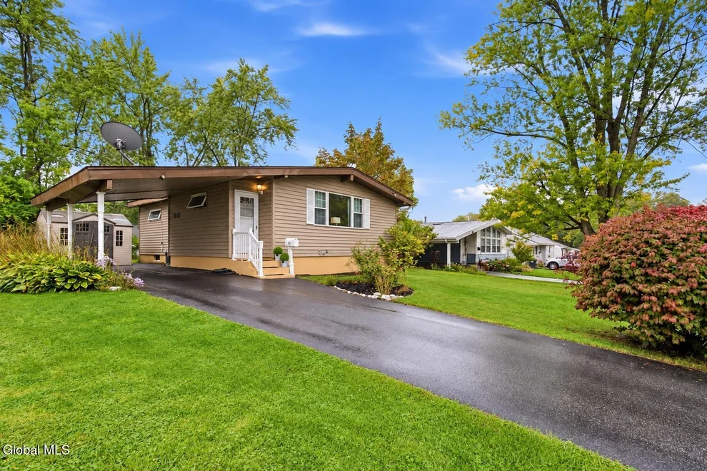 Unit for sale at 11 Harold Avenue, Colonie, NY 12110