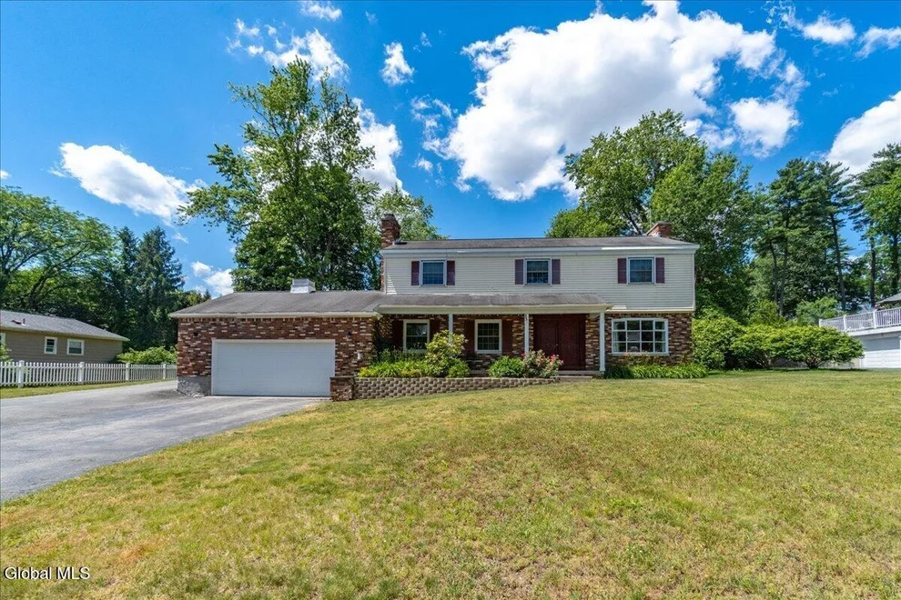 Unit for sale at 845 Northumberland Drive, Niskayuna, NY 12309