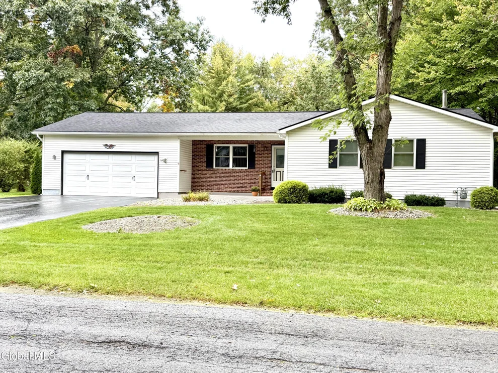 Unit for sale at 10 Pheasant Walk, Queensbury, NY 12804