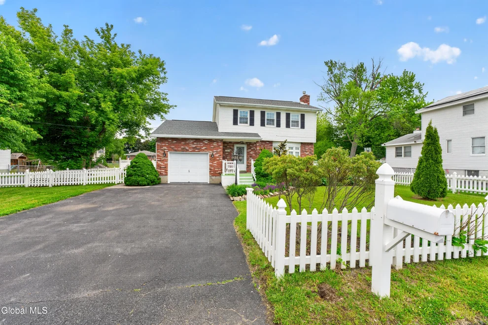 Unit for sale at 817 14th Street, Watervliet, NY 12189