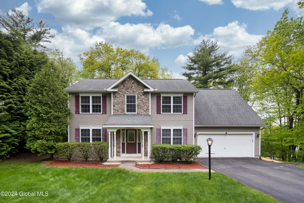 Unit for sale at 74 Longview Drive, Clifton Park, NY 12065