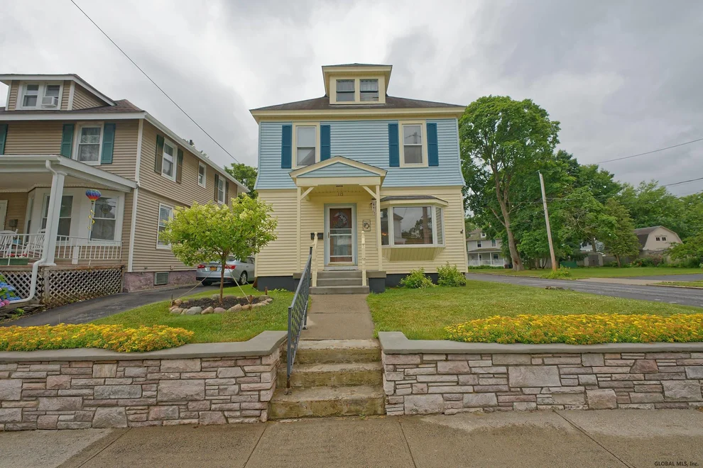 Unit for sale at 115 1ST Street, Scotia, NY 12302