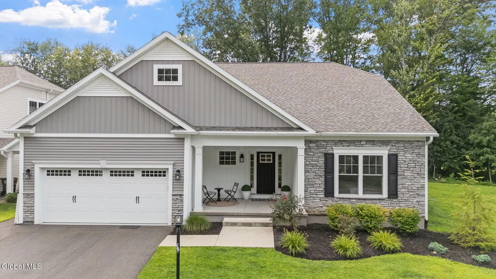 Unit for sale at 8 Fairway Court, New Scotland, NY 12186