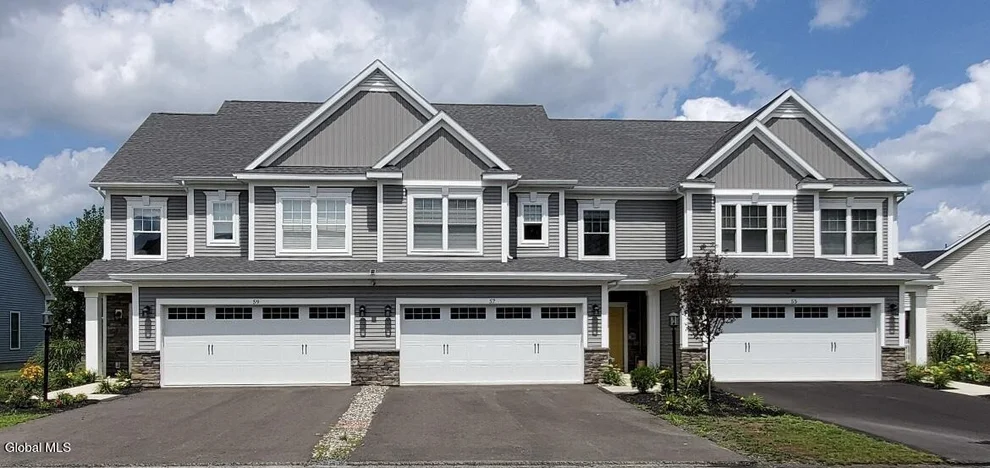 Unit for sale at 55 Priddle Lane, Colonie, NY 12110