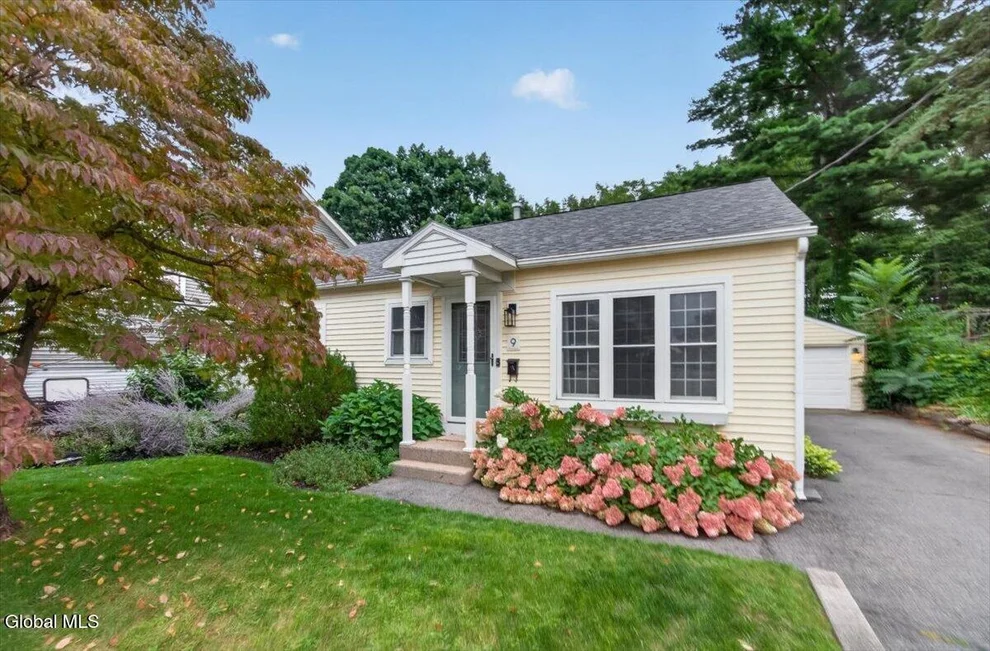 Unit for sale at 9 Cottonwood Place, Colonie, NY 12205