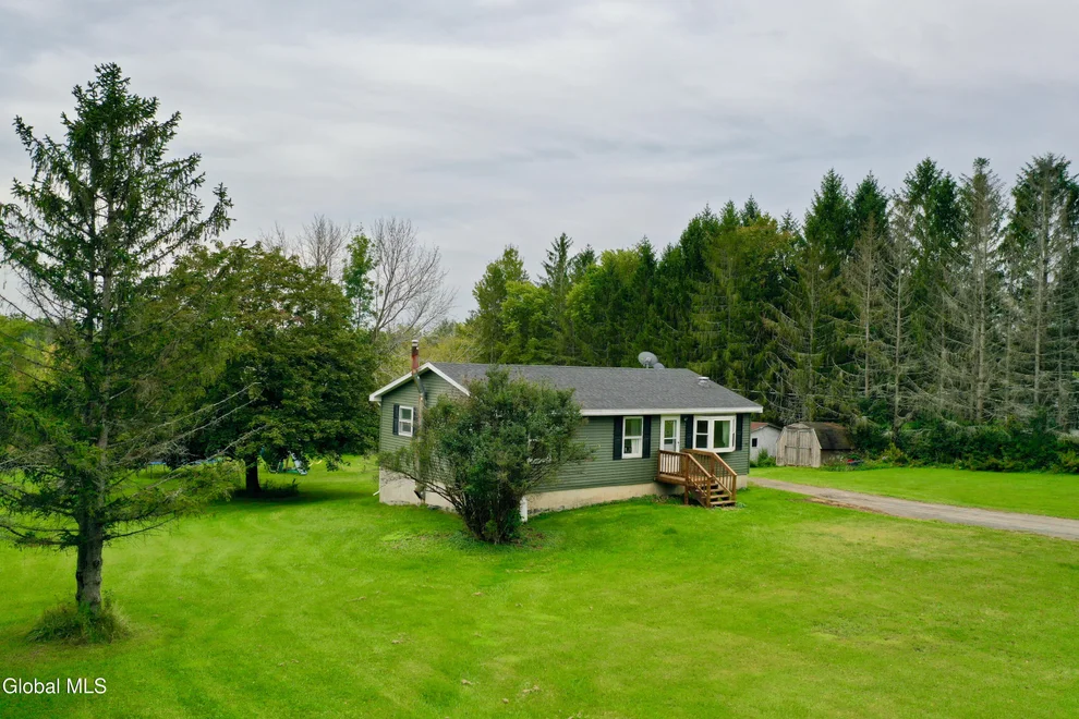 Unit for sale at 455 Middle Road, Knox, NY 12053