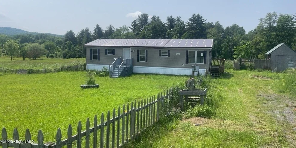 Unit for sale at 714 W Valley Road, Argyle, NY 12809