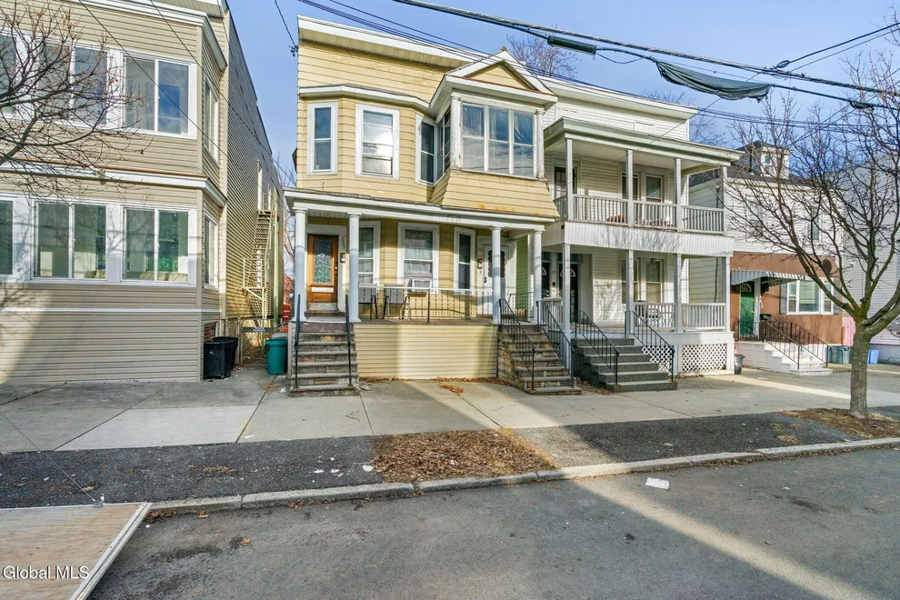 Unit for sale at 693 State Street, Albany, NY 12203