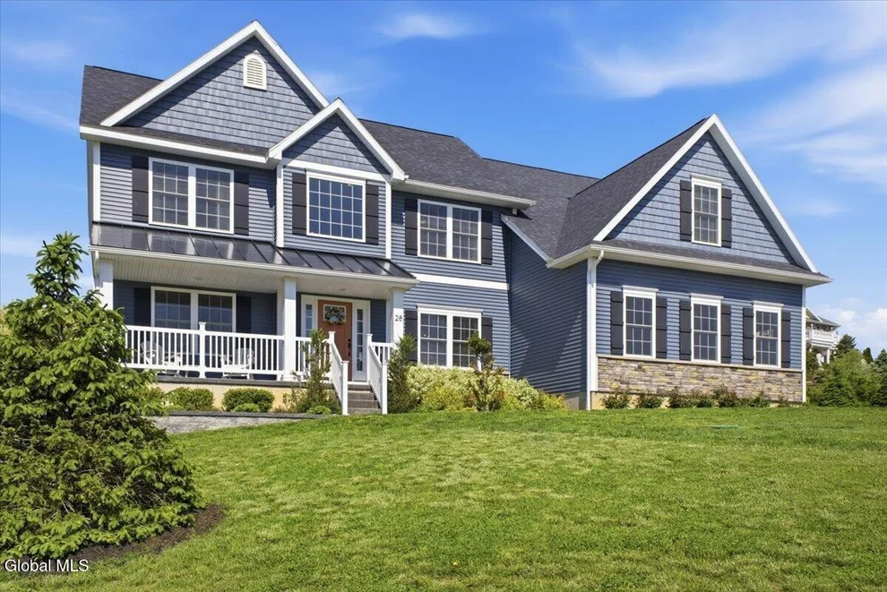 Unit for sale at 28 Park Ridge Drive, East Greenbush, NY 12061