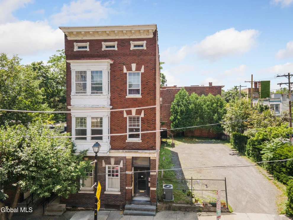 Unit for sale at 342 Hamilton Street, Albany, NY 12210