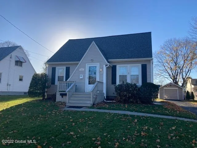 Unit for sale at 1847 Amsterdam Avenue, Schenectady, NY 12303