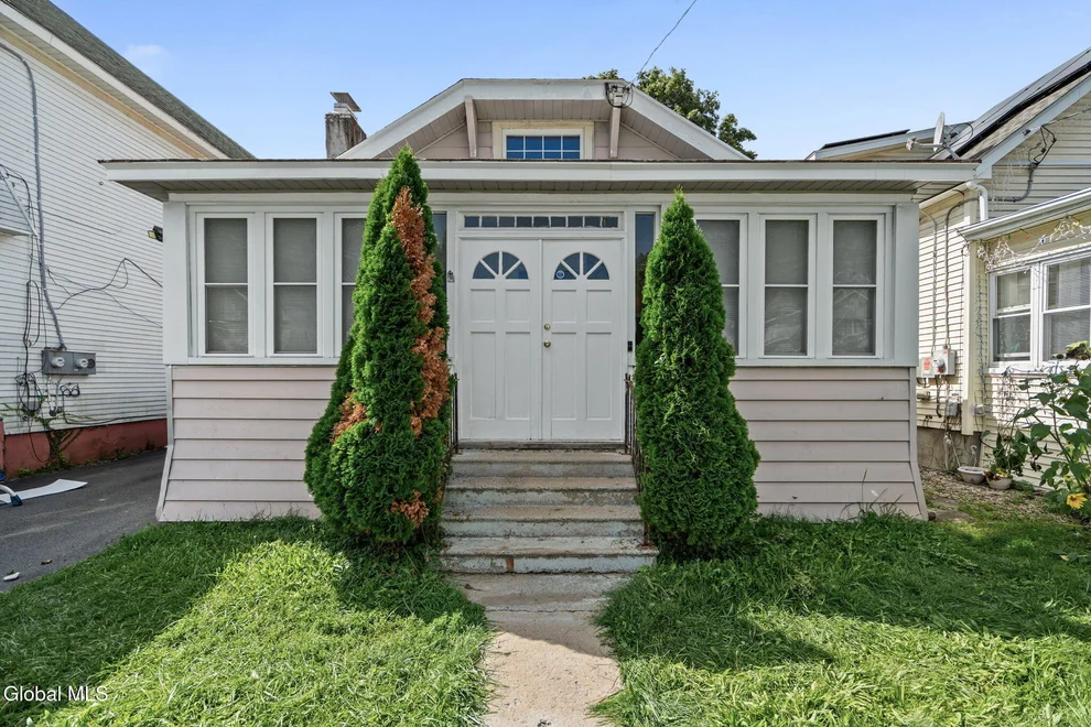 Unit for sale at 19 Bogart Terrace, Albany, NY 12202