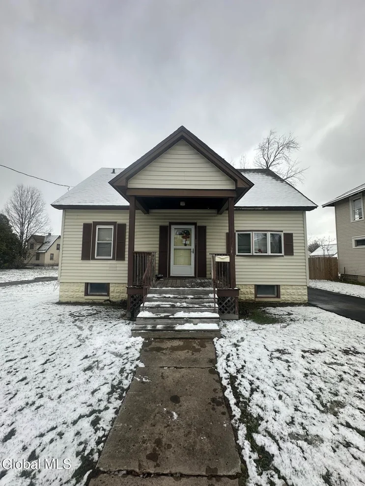 Unit for sale at 407 E Bloomfield Street, Rome, NY 13440