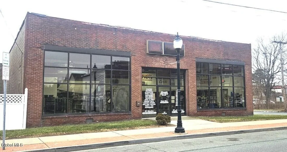 Unit for sale at 223 Broadway, Rensselaer, NY 12144