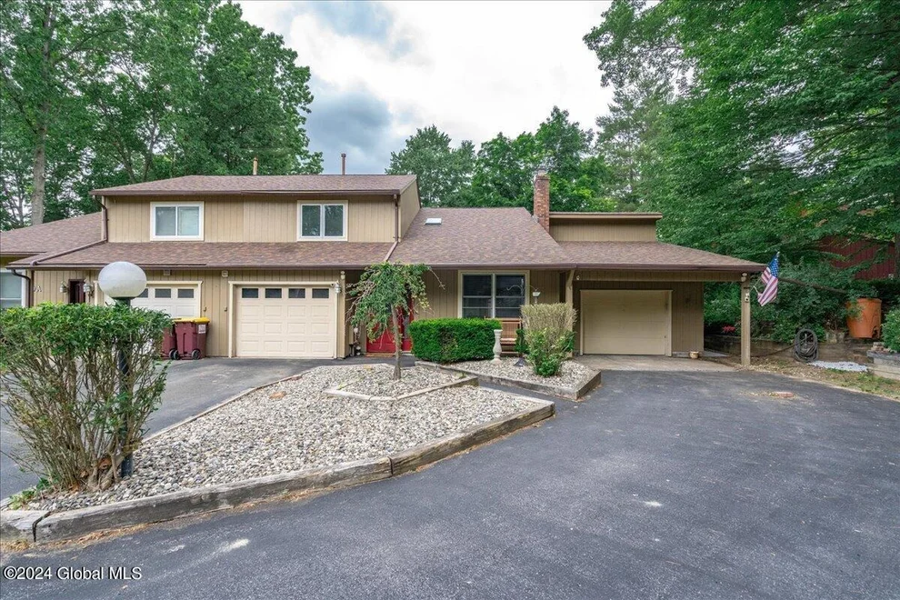 Unit for sale at 9B Woodcliffe Drive, Clifton Park, NY 12065