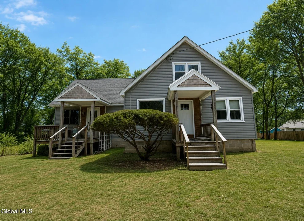 Unit for sale at 3 Charles Street, Glens Falls, NY 12801