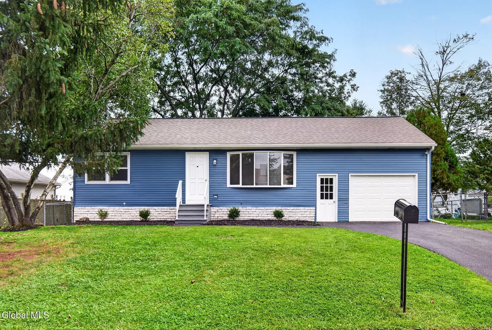 Unit for sale at 20 Lawrence Avenue, Colonie, NY 12110
