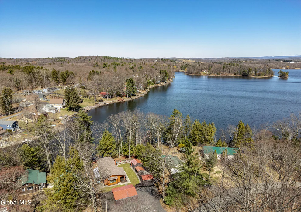 Unit for sale at 78 The Concourse, Kinderhook, NY 12130
